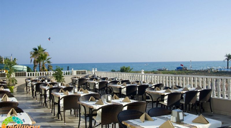 Aydınbey Famous Resort Hotel