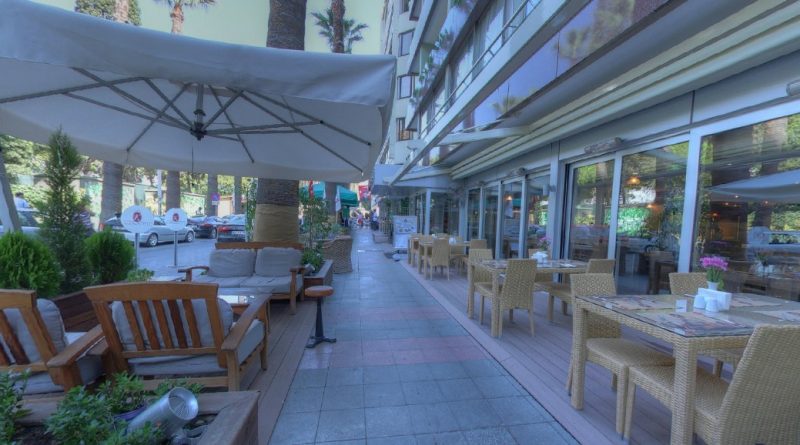 İzmir Karaca Hotel