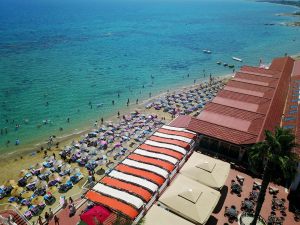 Kıbrıs-Salamis-Bay-Conti-Hotel-0034